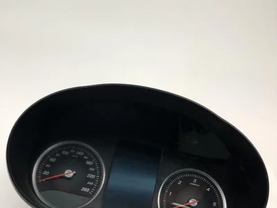 Mercedes-Benz A2059009817 C-CLASS (W205) 2015 Tableau de bord km/h - Image 1