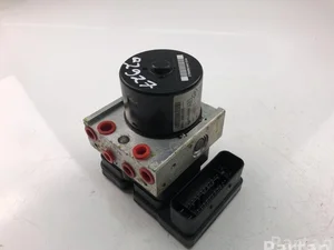 Renault 28.5701-08413 / 28570108413 TWINGO I (C06_) 2007 Pompe à vacuum