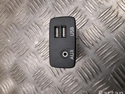 Subaru 86257AL100 FORESTER (SJ) 2015 Périphérique d'entrée AUX USB - Image 1