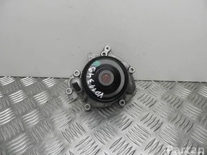 Mercedes-Benz A 642 200 20 01 / A6422002001 M-CLASS (W166) 2013 Pompe à eau