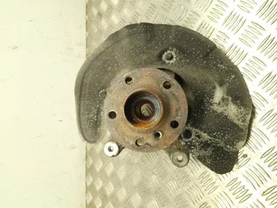 BMW 813K 2 Active Tourer (F45) 2016 Logement de roulement de roue Left Front - Image 1