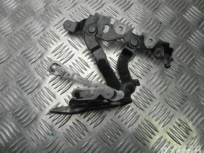 Mercedes-Benz A 204 880 01 28 / A2048800128 E-CLASS (W212) 2010 Charnière - Image 1