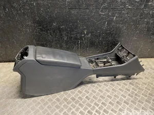 Škoda 3V0864348, 3V1863241E SUPERB III Estate (3V5) 2017 Accoudoir