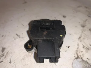 Volvo 8645228 XC90 I 2004 cylindre de serrure pour allumage