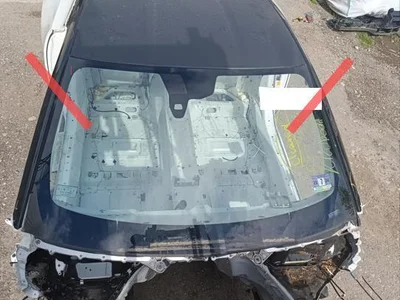 Aston Martin Vantage Coupe 2019 Roof - Image 1