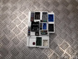 Peugeot 9851622580 408 (P54) 2023 Boîte à fusibles