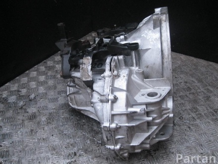 NISSAN PF6, PF6020 NV400 Box 2012 Manual Transmission