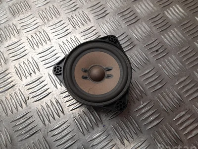 Mercedes-Benz A 447 827 02 00 / A4478270200 VITO Tourer (W447) 2022 Haut-parleur - Image 1