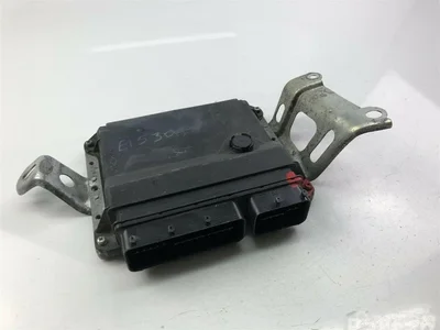 Toyota 89661-0DB00 / 896610DB00 YARIS (_P13_) 2012 Unités de contrôle - Image 1