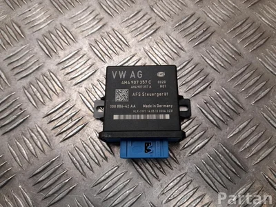 Audi 4H4 907 357 C, 4H4 907 357 A / 4H4907357C, 4H4907357A A7 Sportback (4GA, 4GF) 2014 Light Module ECU - Image 1