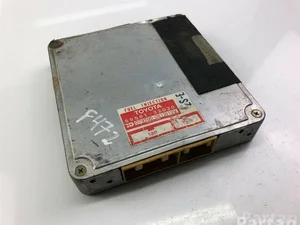 Toyota 89561-32030 / 8956132030 CAMRY (_V1_) 1994 Unités de contrôle