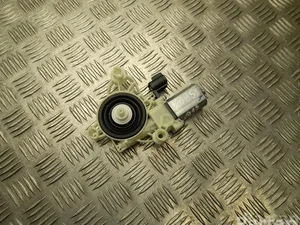 Ford L1TB-14553-DB / L1TB14553DB Puma 2020 Moteur de lève-vitre Left Rear