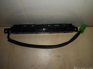 Volvo 31300019 XC60 2010 Interface multimédia avec unité de contrôle