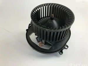 BMW T958225 3 (F30, F80) 2013 Ventilateur / Souffleur