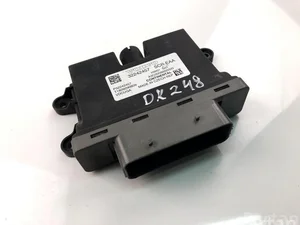 Volvo 32242457 S90 II 2019 Блок управления