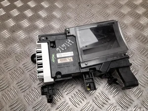 Toyota 8310847040 PRIUS PLUS (_W4_) 2012 Unité de contrôle pour la projection de pare-brise