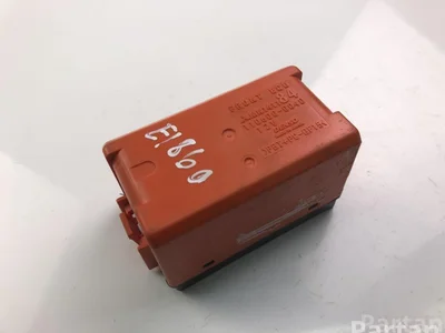 Mitsubishi MN141184 LANCER VII Estate (CS_W, CT_W) 2004 Relais - Image 1