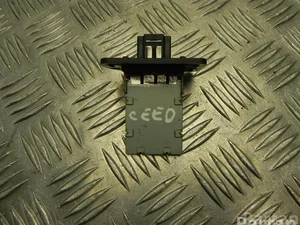 Kia NFFBJAS CEE'D Hatchback (ED) 2007 Résistance