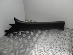 Nissan 76912 1KB0A / 769121KB0A JUKE (F15) 2011 Tapisserie voiture