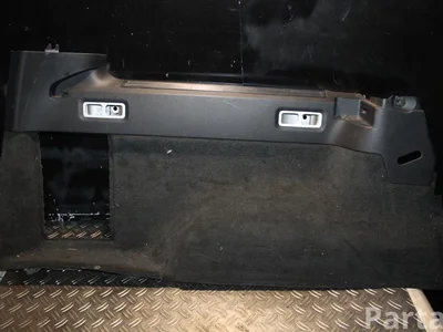 Volvo 39882885 XC70 II 2009 Rembourrage de coffre - Image 1