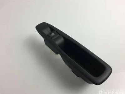 Renault 829507217R CLIO IV Grandtour (KH_) 2015 Bouton de lève-vitre - Image 1