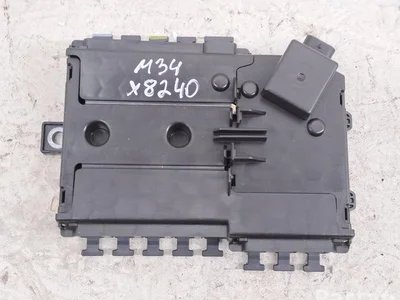 Mercedes-Benz A2055402850 C-CLASS (W205) 2016 Relais - Image 1