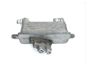 Aston Martin 46-20-M1-03046, TLA-12T025, 1055.032.0170 / 4620M103046, TLA12T025, 10550320170 DBX 2021 Chłodnica oleju