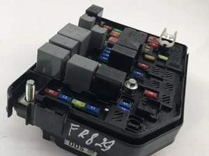 Opel 42559524 KARL 2018 Boîte à fusibles