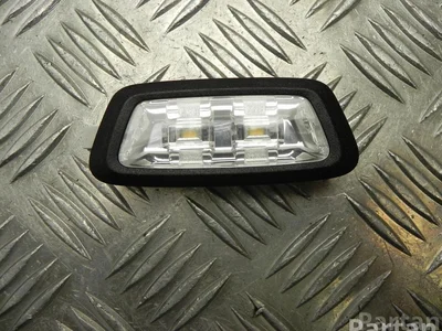 Mercedes-Benz A 000 906 44 01 / A0009064401 GLC (X253) 2017 Lumière intérieure - Image 1