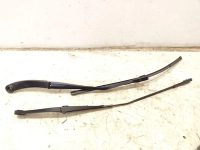 Porsche 9J1.955.409, 9J1.955.410 / 9J1955409, 9J1955410 Taycan 2021 Bras d'essuie-glace - Image 1