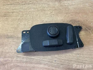 Land Rover GX7314B566GB RANGE ROVER EVOQUE (L538) 2016 Przycisk regulacji fotela z przodu z lewej