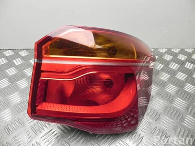 BMW 7350712-10 / 735071210 X1 (F48) 2015 Lampy tylne z prawej - Zdjęcie 1
