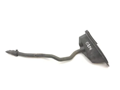 Maserati 670033500 LEVANTE 2017 Garniture de capot d'essuie glace - Image 1