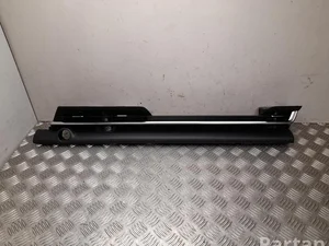 Mazda DN4E-55311, K3006 / DN4E55311, K3006 MX-30 DR 2022 Cadre Tableau de bord