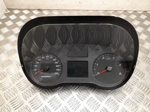 Mercedes-Benz A 907 900 98 03 / A9079009803 Sprinter (907/910) 2019 Tableau de bord mph