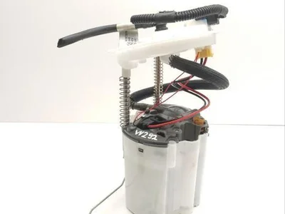 Maserati 670003731, V00000993731 QUATTROPORTE VI 2014 Pompe d'alimentation - Image 1