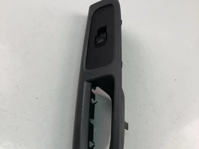 Volvo 30773214 C30 2010 Switch for electric windows - Image 1