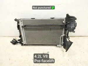 Audi 4H0.121.003.N, 4H0.121.251.B, 4H0971284 / 4H0121003N, 4H0121251B, 4H0971284 A8 (4H_) 2011 Radiateur complect