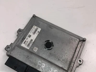 Renault 237107175R; 237105499R / 237107175R, 237105499R CLIO IV (BH_) 2014 Control unit for engine - Image 1