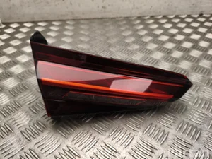 Audi 8W6 945 093 AA / 8W6945093AA A5 Sportback (F5A) 2021 Lampy tylne z lewej