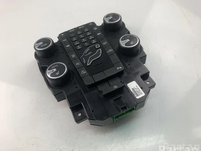 Volvo 31398642 V40 Hatchback 2015 Contrôle automatique de la climatisation - Image 1