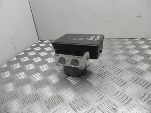 BMW 6877110 2 Gran Tourer (F46) 2016 Unité de commande hydraulique ABS