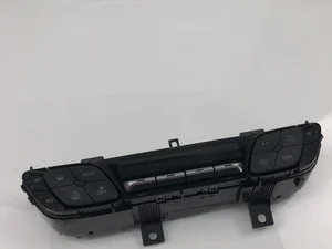 Toyota 55900-F4380 / 55900F4380 C-HR (_X1_) 2022 Contrôle automatique de la climatisation