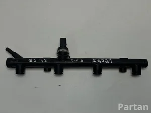 Audi 06K133681C ; 06H906051J / 06K133681C, 06H906051J Q5 (FY) 2018 Tube de distribution de carburant