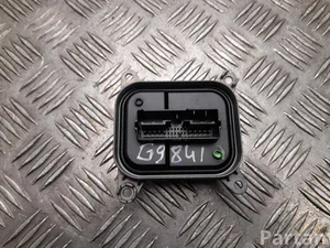 Tesla 1802471-12-E / 180247112E Model Y 2025 Šviesų valdymo blokas