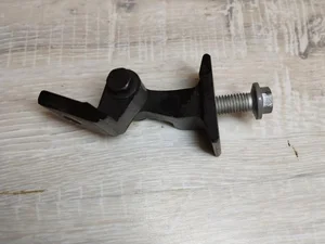 BMW 5A1FCA6 1 (F70) 2025 Door Hinge