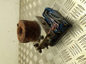 Renault 100960-14113, 00008285D1 / 10096014113, 00008285D1 LAGUNA II (BG0/1_) 2006 Unidad de control con hidráulica  ABS