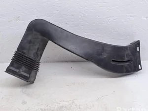 Mercedes-Benz A1678317400 GLE (W167) (2019 ...) 2024 Tuyau d'admission