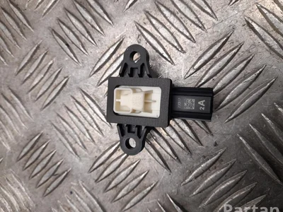 Hyundai 9593006000 Kona II 2024 Capteur d'impact (systèmes d'airbag) - Image 1