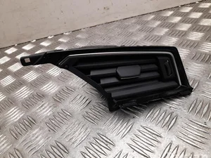 Audi 4KR 820 902 / 4KR820902 Q8 e-tron 2021 Évent Right Front